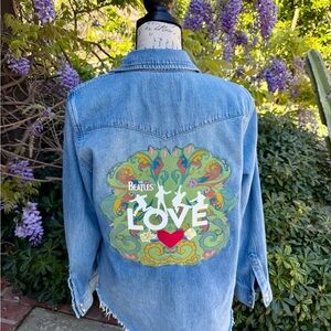 Women's Vintage "The Beatles" Love Snap Jean shirt-Large